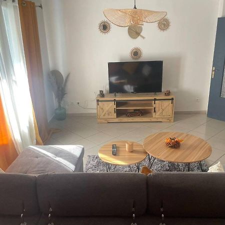 Appartement Proche Gare Tgv Nîmes Dış mekan fotoğraf