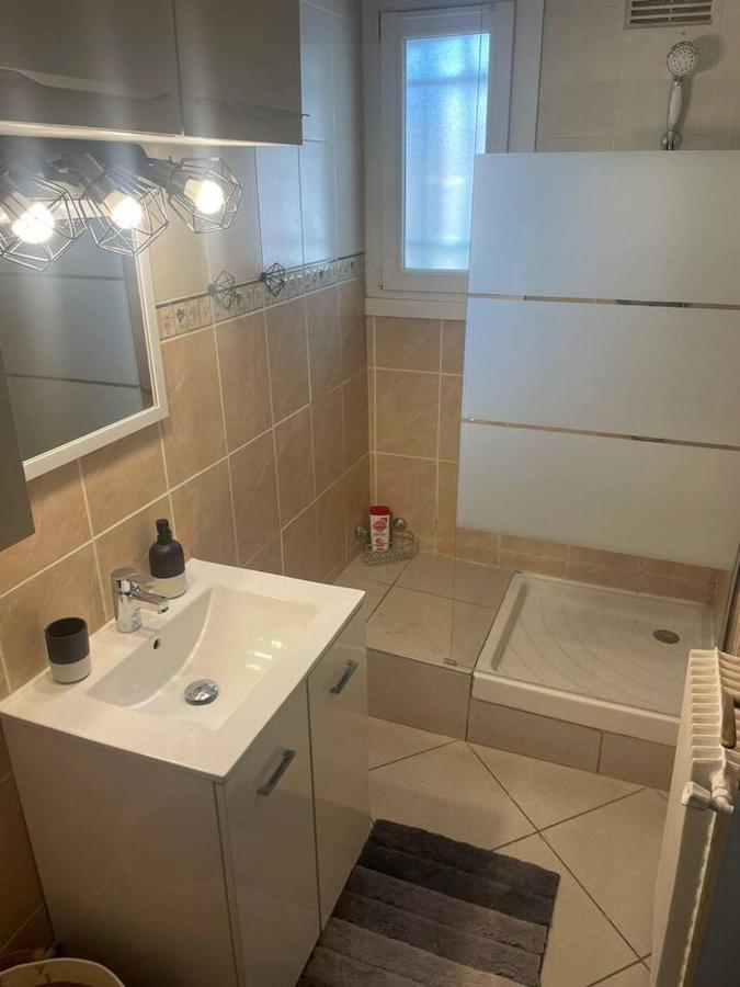 Appartement Proche Gare Tgv Nîmes Dış mekan fotoğraf